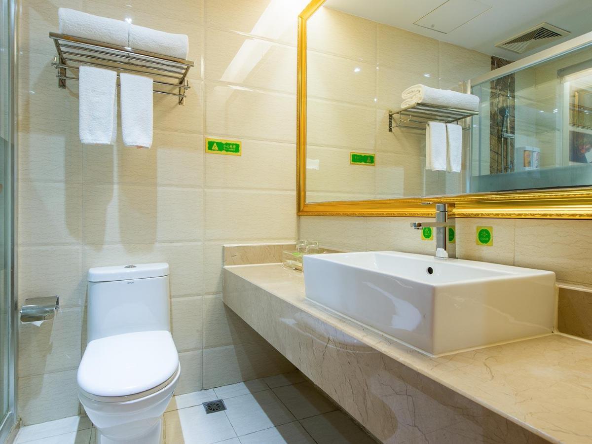 Vienna Hotel Banxuegang Road Σενζέν Εξωτερικό φωτογραφία
