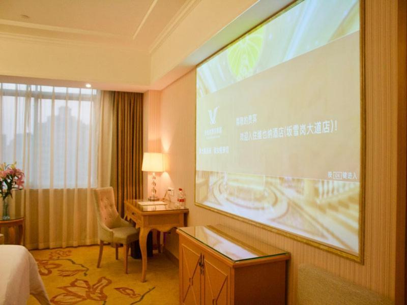 Vienna Hotel Banxuegang Road Σενζέν Εξωτερικό φωτογραφία
